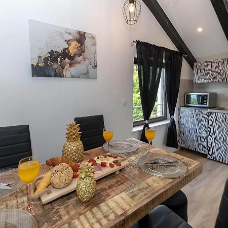 App House Lea Renovated In 2021 *